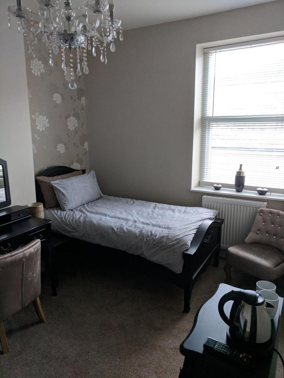 Lion House Bed & Breakfast With Restaurant Combe Martin Zewnętrze zdjęcie