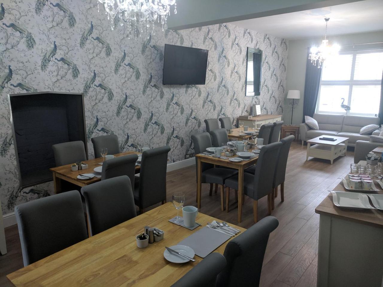 Lion House Bed & Breakfast With Restaurant Combe Martin Zewnętrze zdjęcie